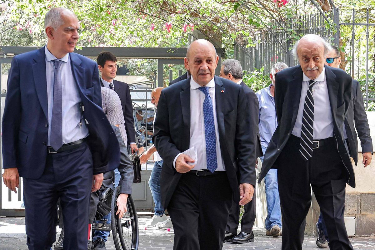 Mission de Le Drian : l’heure du troisième homme a-t-elle sonné ? Mission de Le Drian : l’heure du troisième homme a-t-elle sonné ?