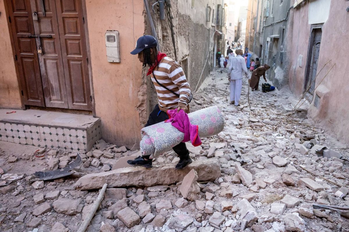 Après la catastrophe, l’aide humanitaire se met lentement en place au Maroc Après la catastrophe, l’aide humanitaire se met lentement en place au Maroc