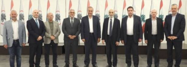 Aéroport de Kleïate : des députés du Liban-Nord reçus par Geagea
