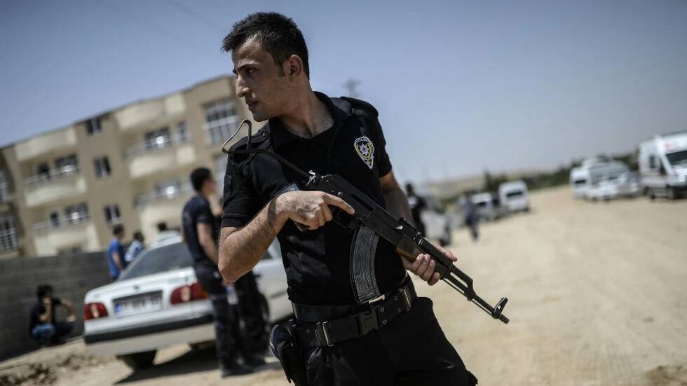 Pourquoi la Turquie intensifie ses frappes contre les factions kurdes