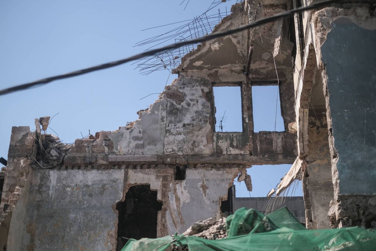 In Tripoli, residents' safety remains at risk after building collapse In Tripoli, residents' safety remains at risk after building collapse