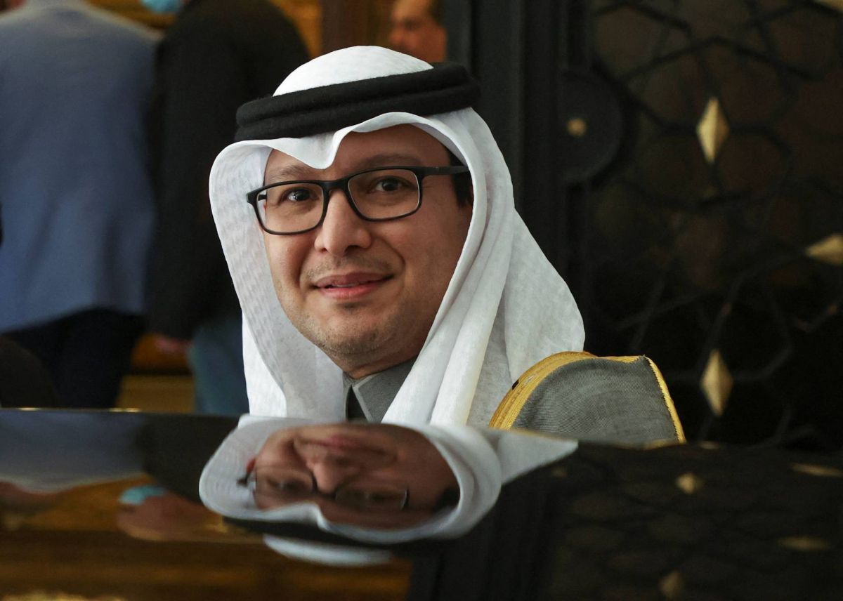 Boukhari : Nous poursuivrons nos efforts pour encourager les Libanais à élire un président