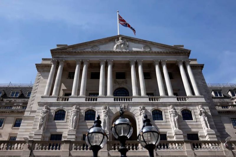 La Banque d'Angleterre laisse ses taux inchangés, dans le sillage de la Fed