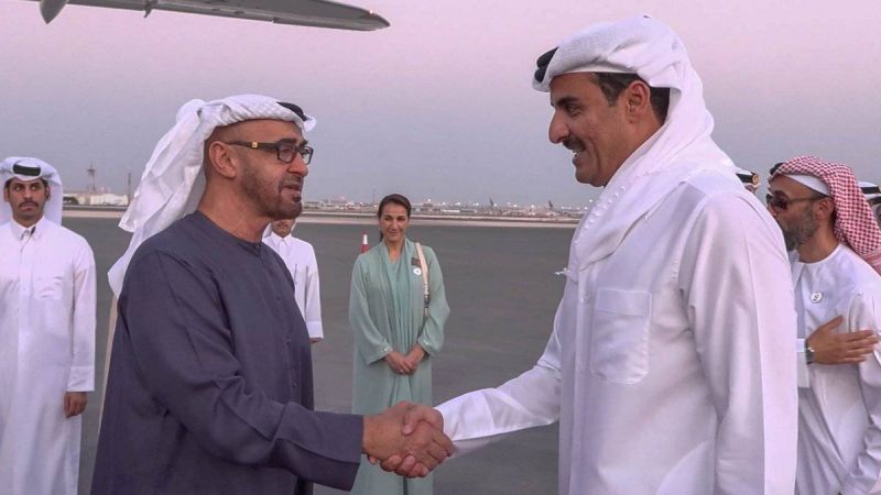 MBZ en visite surprise au Qatar