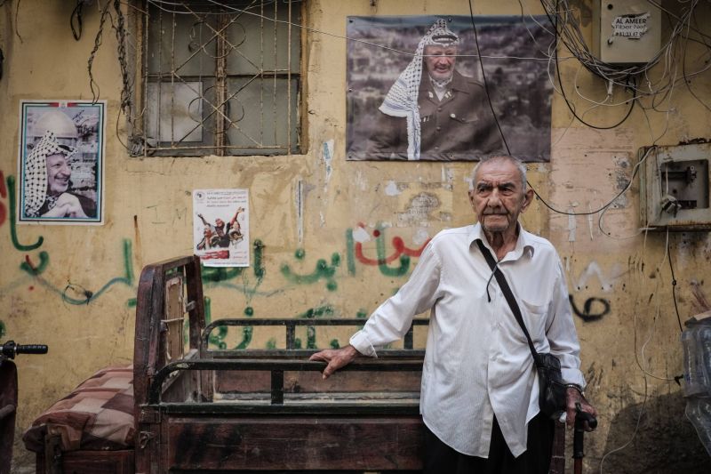 Dans le camp de Chatila, les Palestiniens oscillent entre peur et espoir