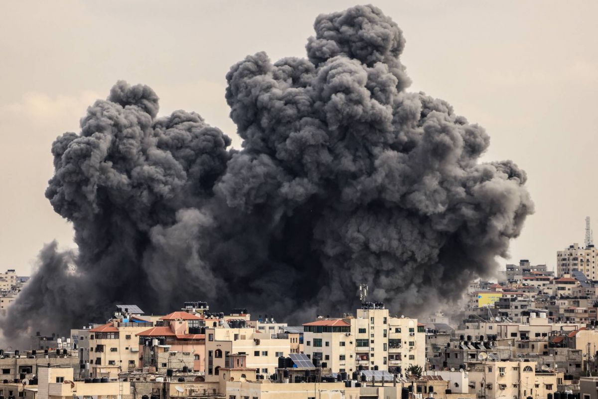 Bodies of around 1,500 Hamas fighters found, Washington's threats against Hezbollah, 'total siege of Gaza': 11 a.m. situation report