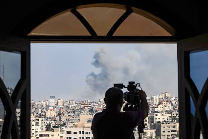 Les journalistes gazaouis, derniers yeux de la guerre