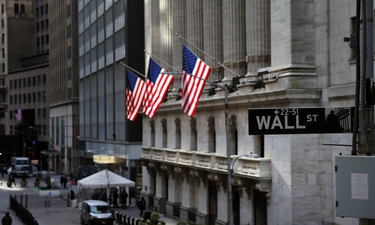 Les taux américains record plombent les Bourses mondiales