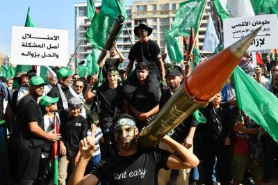 « Nous sommes un même peuple » : à Beyrouth, des centaines de manifestants à l'appel du Hamas en solidarité avec Gaza