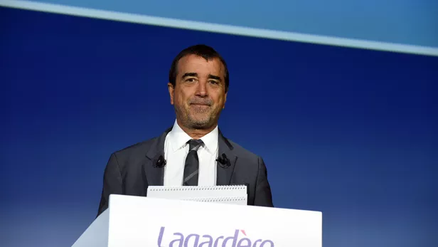 Le Figaro acquiert Gala, dernière étape avant l'absorption de Lagardère par Vivendi