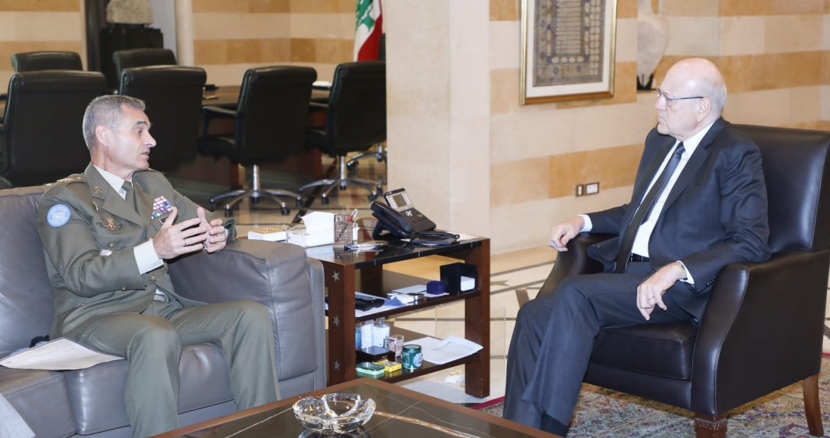 Le commandant de la Finul rencontre Mikati et Berry et fait part de sa « profonde inquiétude »