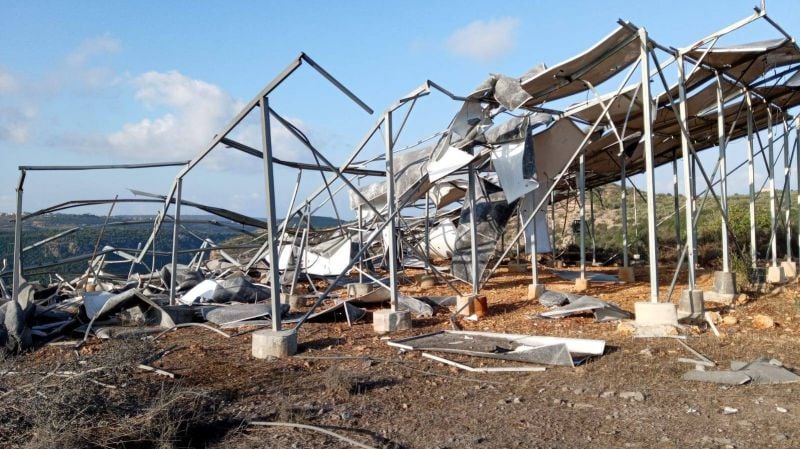De la fierté à la ruine : Israël détruit des panneaux solaires autofinancés dans un village du Liban-Sud