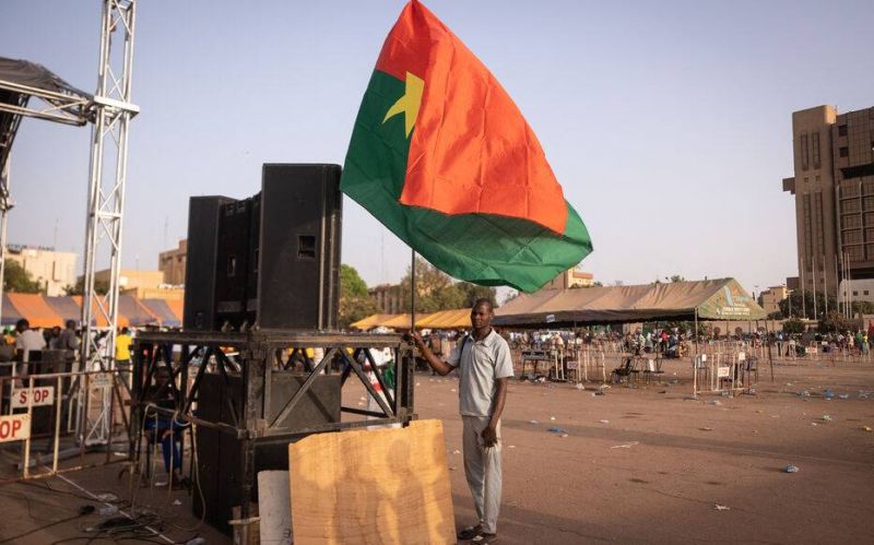 Quinze civils tués dans des « attaques simultanées » ce weekend au Burkina Faso