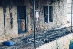 Une maison endommagée par une frappe aérienne israélienne dans le village de Dhaïra, au Liban-Sud, le 25 novembre 2023. Photo Olivia Le Poidevin