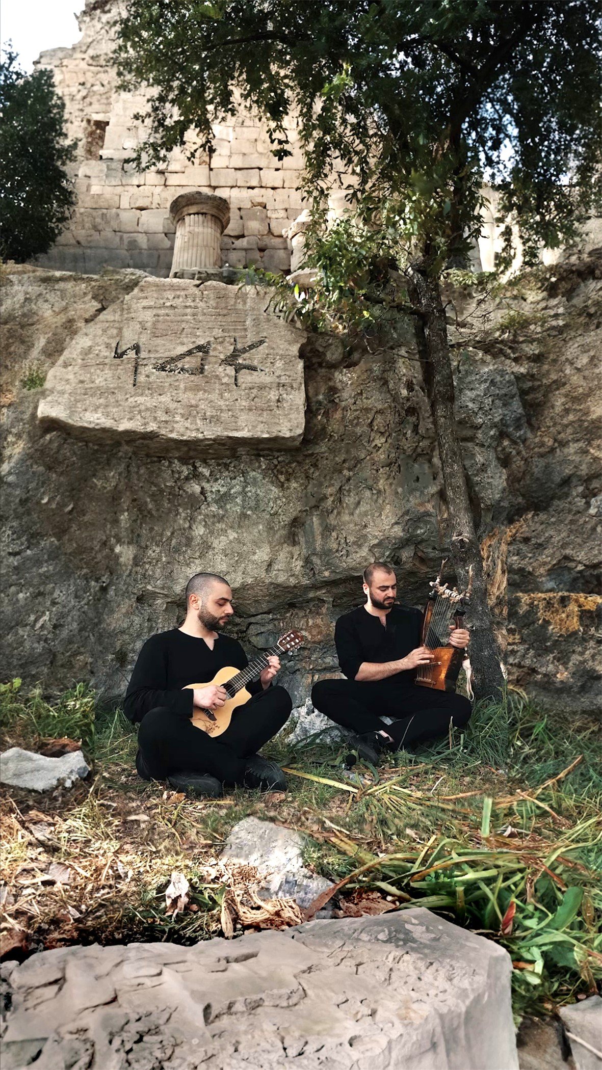 Youssef Helayel et Tony el-Khoury, le duo de musiciens d'Adoon. DR 