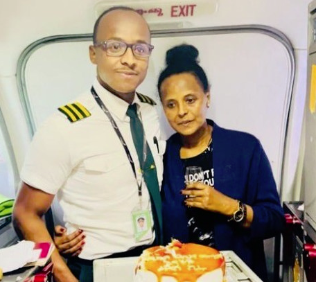 Leurs retrouvailles dans un avion d'Ethiopian Airlines ont fait le tour de la toile, L’OLJ les a rencontrés Leurs retrouvailles dans un avion d'Ethiopian Airlines ont fait le tour de la toile, L’OLJ les a rencontrés