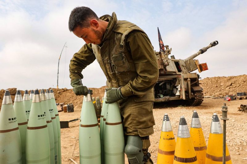 Que fait la brigade israélienne spécialisée Kfir dans le nord de la bande de Gaza ?