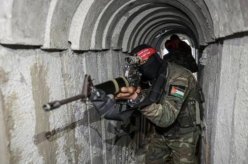 Israel commence à inonder les tunnels du Hamas à Gaza, selon le WSJ