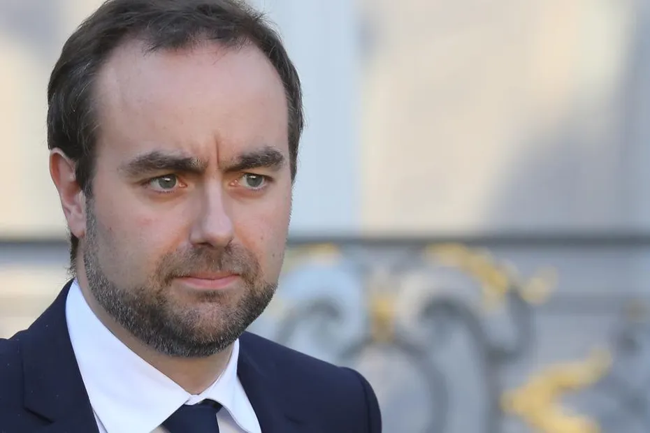 En Nouvelle-Calédonie, Sébastien Lecornu plaide pour une 