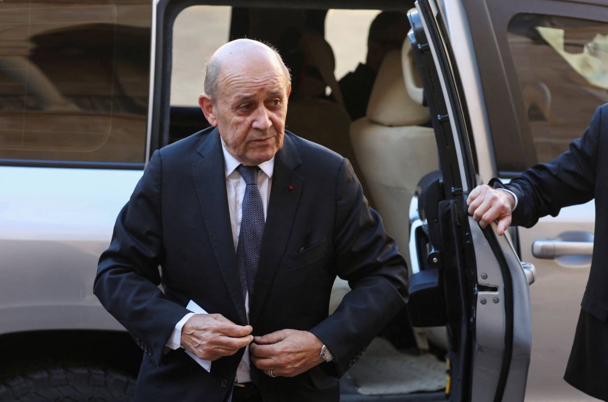 Les messages transmis par Le Drian aux responsables libanais Les messages transmis par Le Drian aux responsables libanais