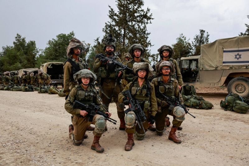 L'armée israélienne induit les Israéliens en erreur sur Telegram, révèle le Haaretz