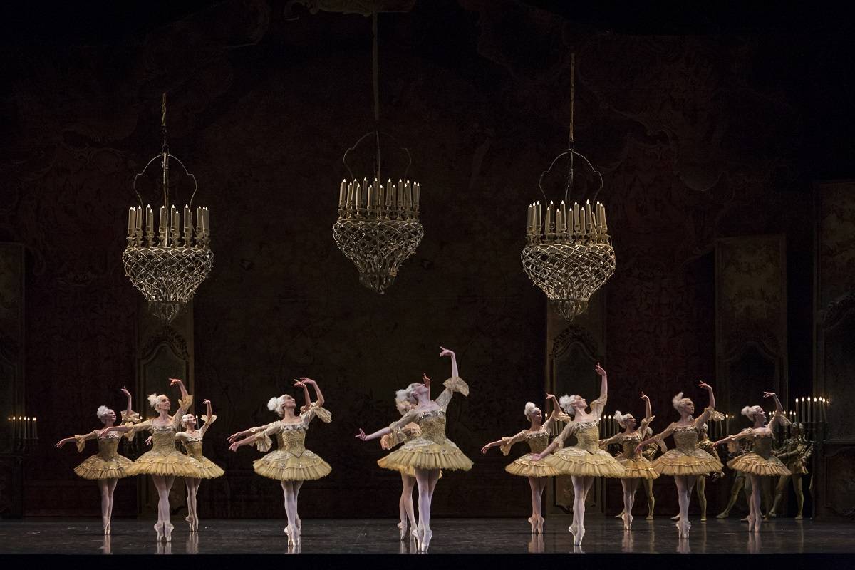 « Casse-Noisette », un ballet transmis de génération en génération « Casse-Noisette », un ballet transmis de génération en génération