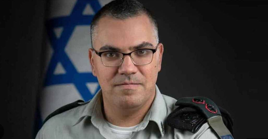 Avichay Adraee, ce porte-parole israélien qui tape sur les nerfs des Arabes Avichay Adraee, ce porte-parole israélien qui tape sur les nerfs des Arabes