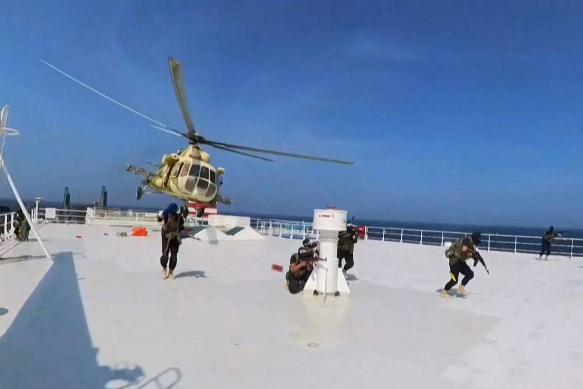 BP suspends Red Sea shipping transits after attacks