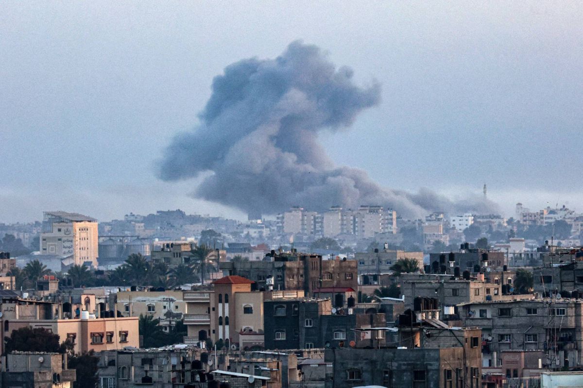 Israel air force denies indiscriminate bombing in Gaza offensive