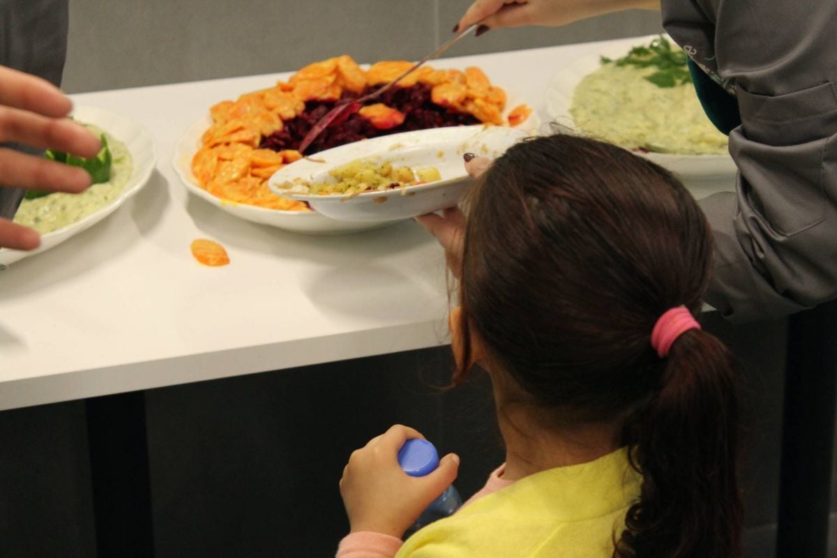 3 000 repas chauds par jour, grâce à une cuisine solidaire à la Quarantaine
