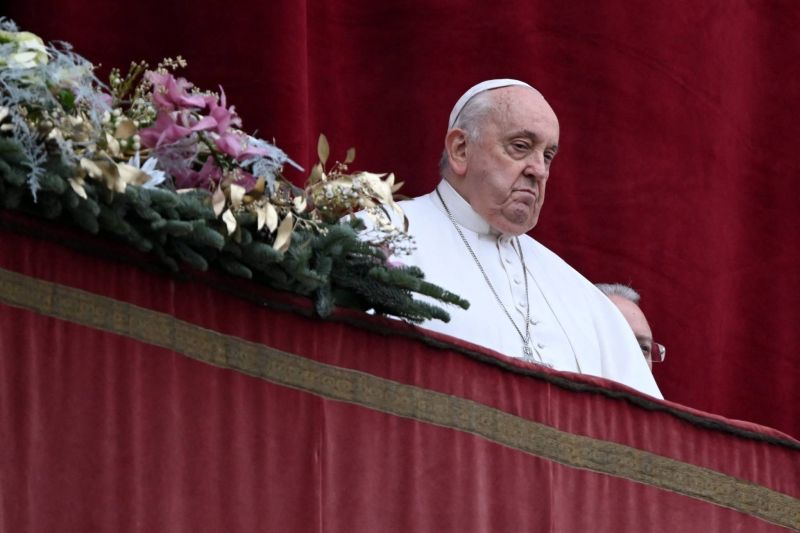 Pope deplores 'desperate humanitarian situation' in Gaza