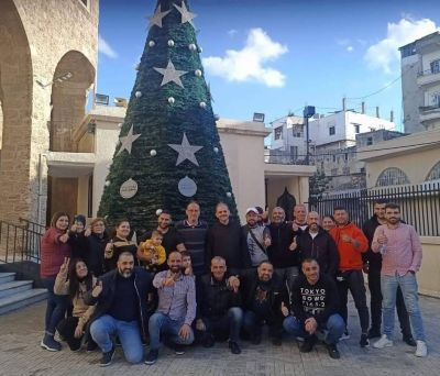 New Christmas tree erected in Tripoli after arsonists burn the first