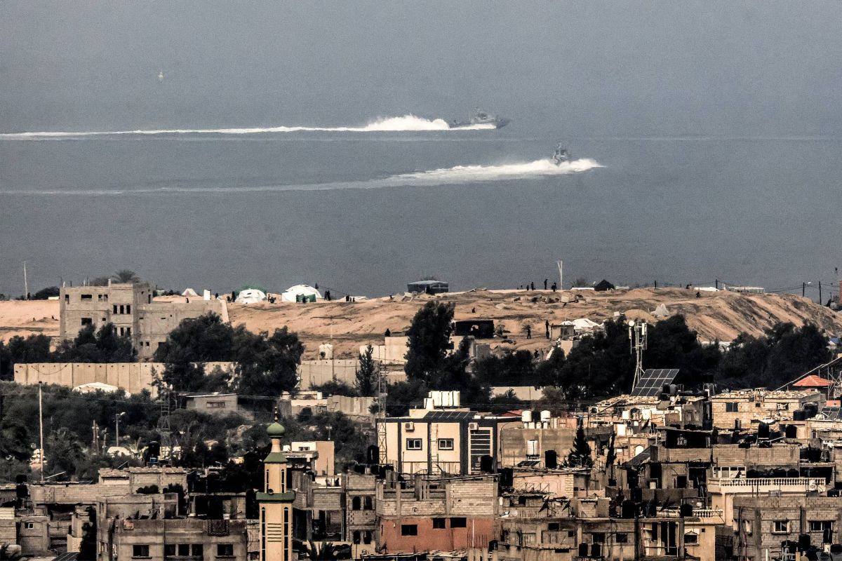 Israel gives Cyprus preliminary OK for aid to Gaza by sea