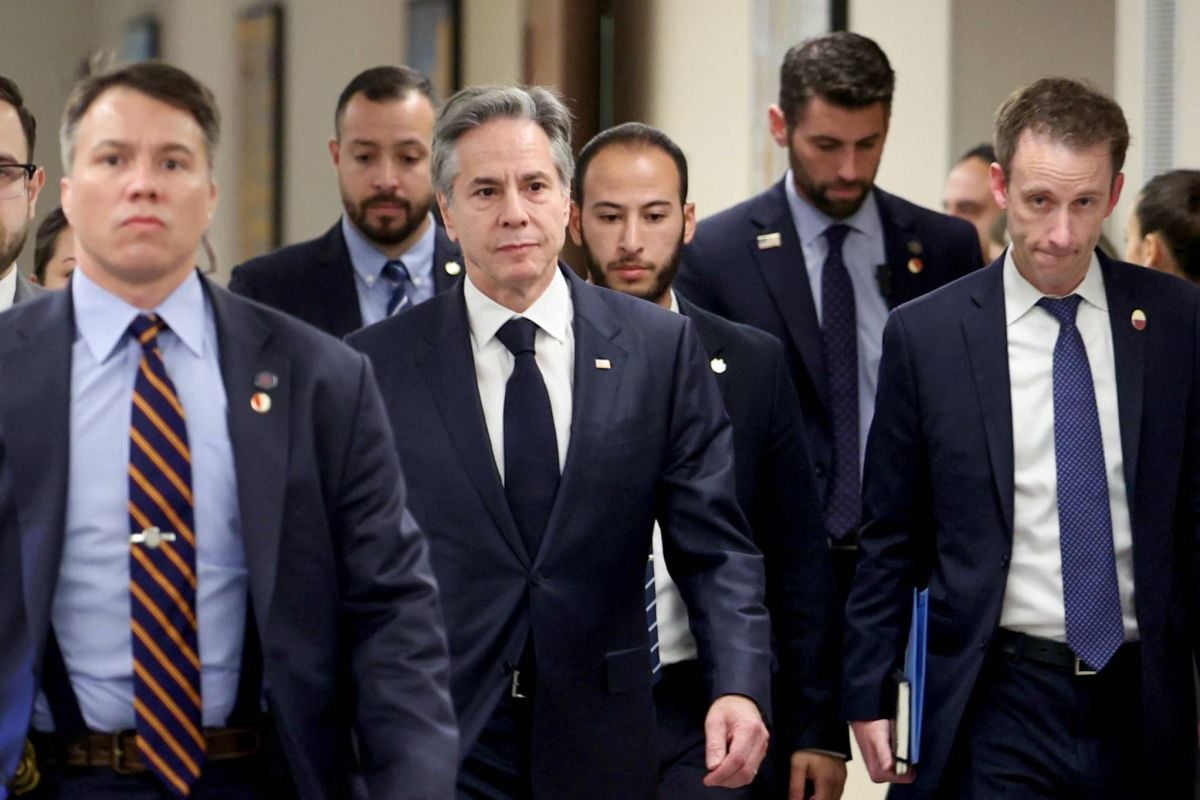 Top US diplomat to meet Israeli PM as fears of escalation rise