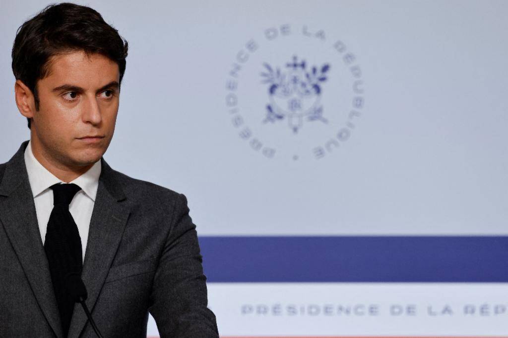 Gabriel Attal favori pour devenir Premier ministre