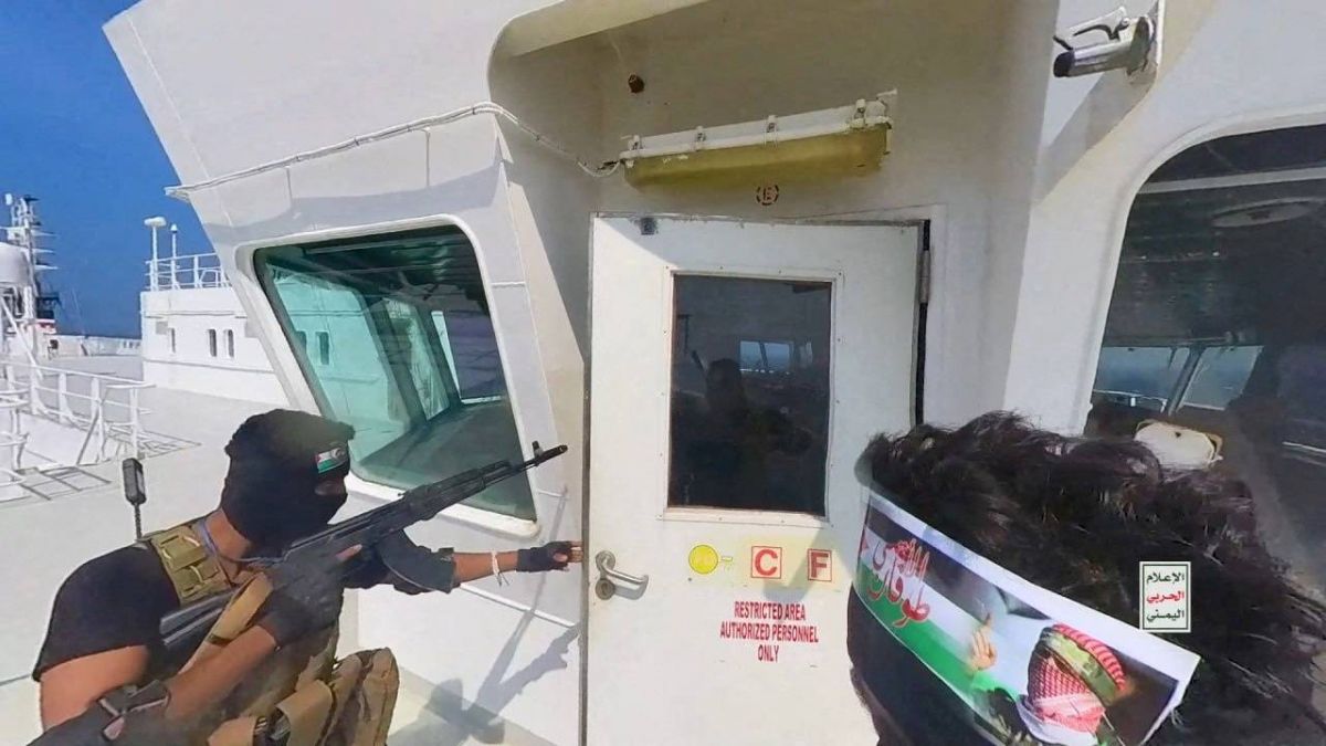 US, allies warn Houthis of 'consequences' if ship attacks continue US, allies warn Houthis of 'consequences' if ship attacks continue