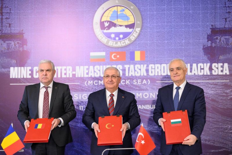Turquie, Bulgarie et Roumanie s'entendent contre les mines en mer Noire