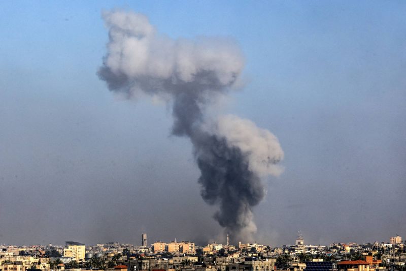 La guerre Israël/Hamas entre dans son 4e mois, Blinken de nouveau dans la région