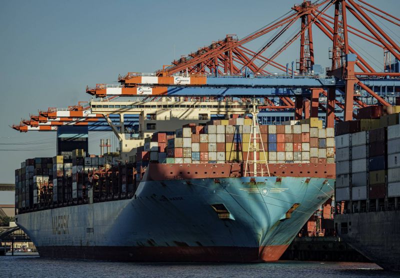 Le commerce maritime mondial percuté par les crises géopolitiques