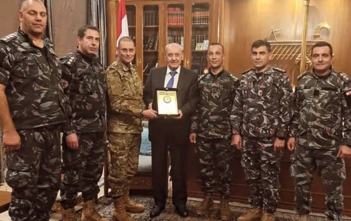 Quand un différend éclate entre les familles des pompiers de Beyrouth tués le 4 août 2020 et... le chef de la Brigade