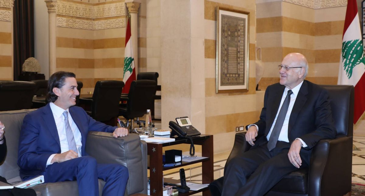 Quand Mikati consacre l'« unité des fronts » avec le Hezbollah