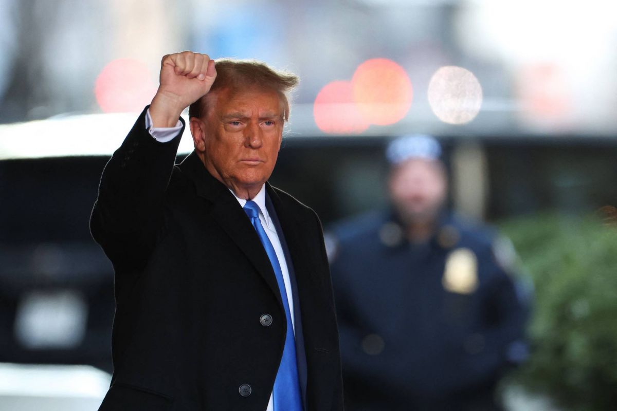 Trump, de retour à son procès à New York, veut sceller la course à l'investiture