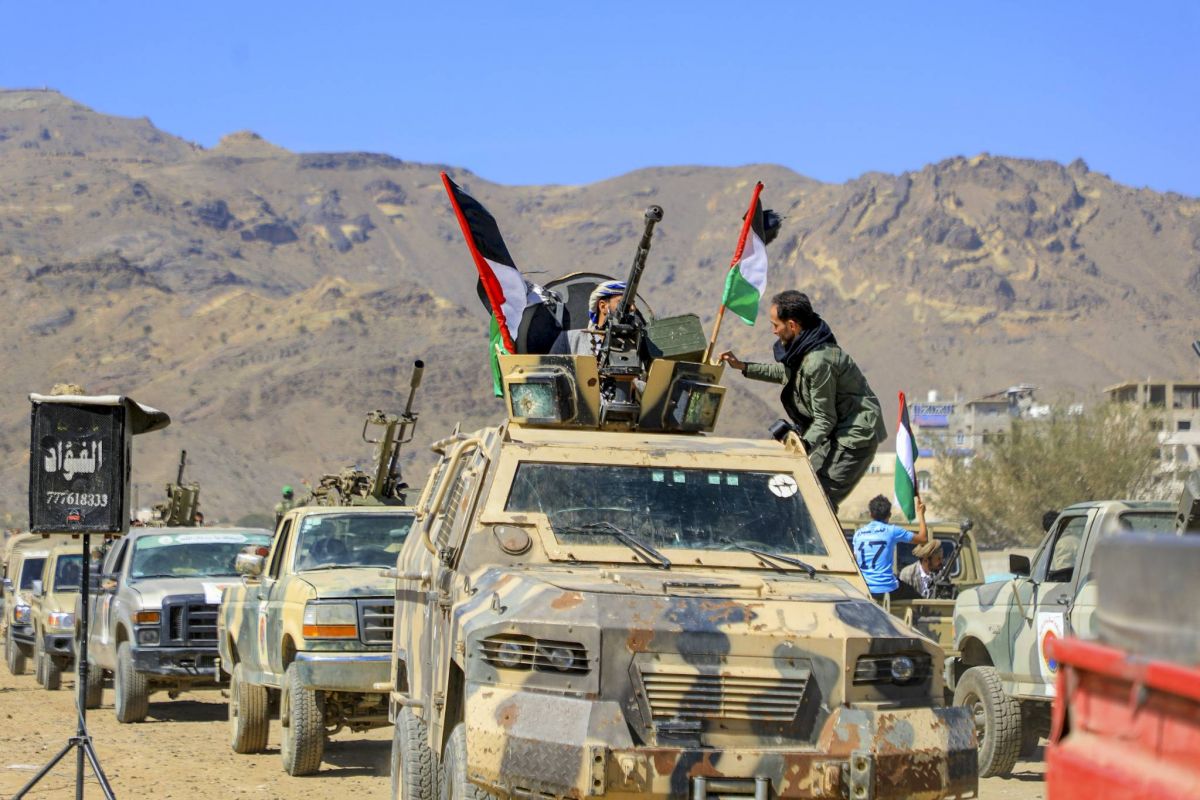 China presses Iran to rein in Houthi attacks in Red Sea, sources say