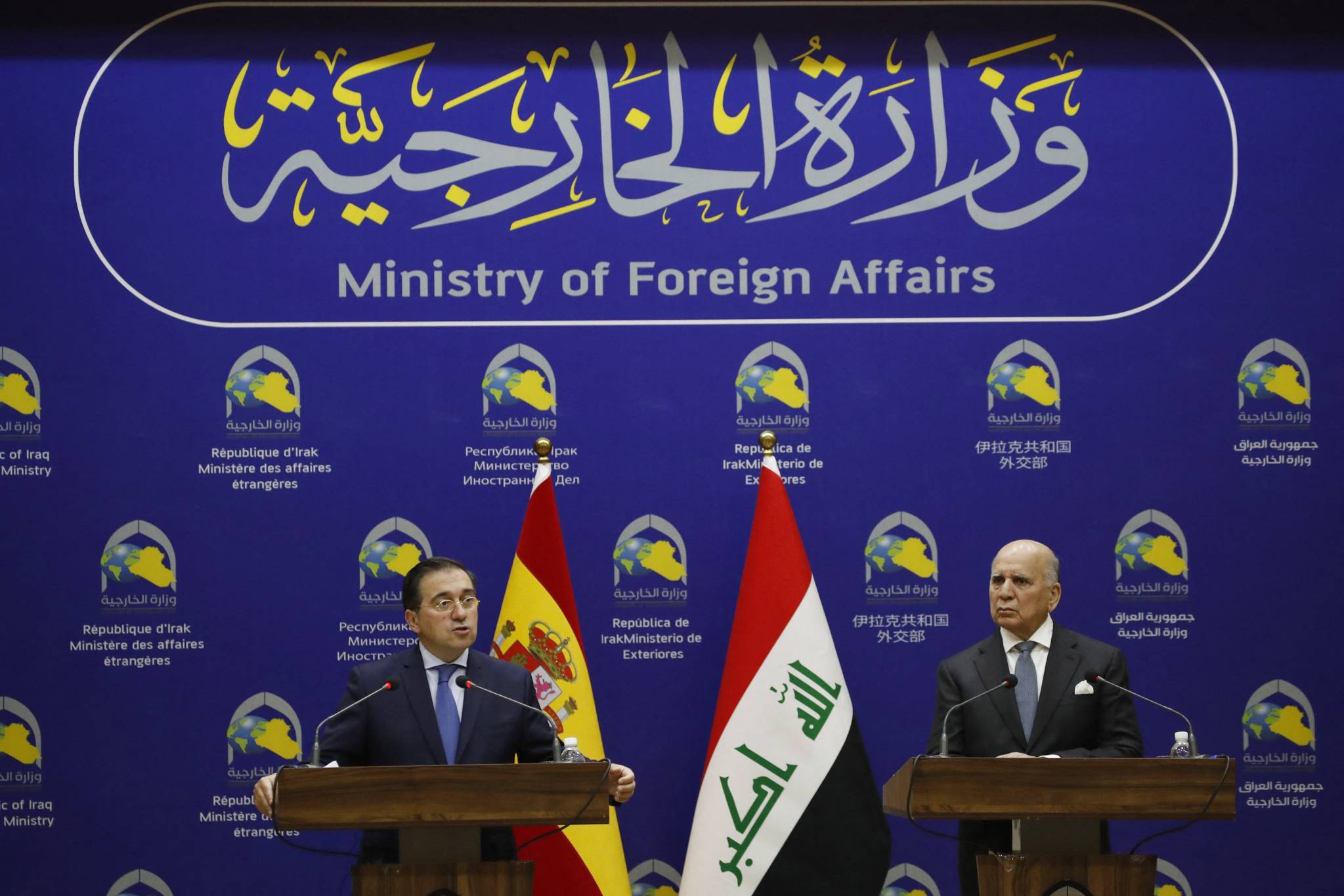 Spain FM says attacks on foreign troops in Iraq 'need to stop' - L