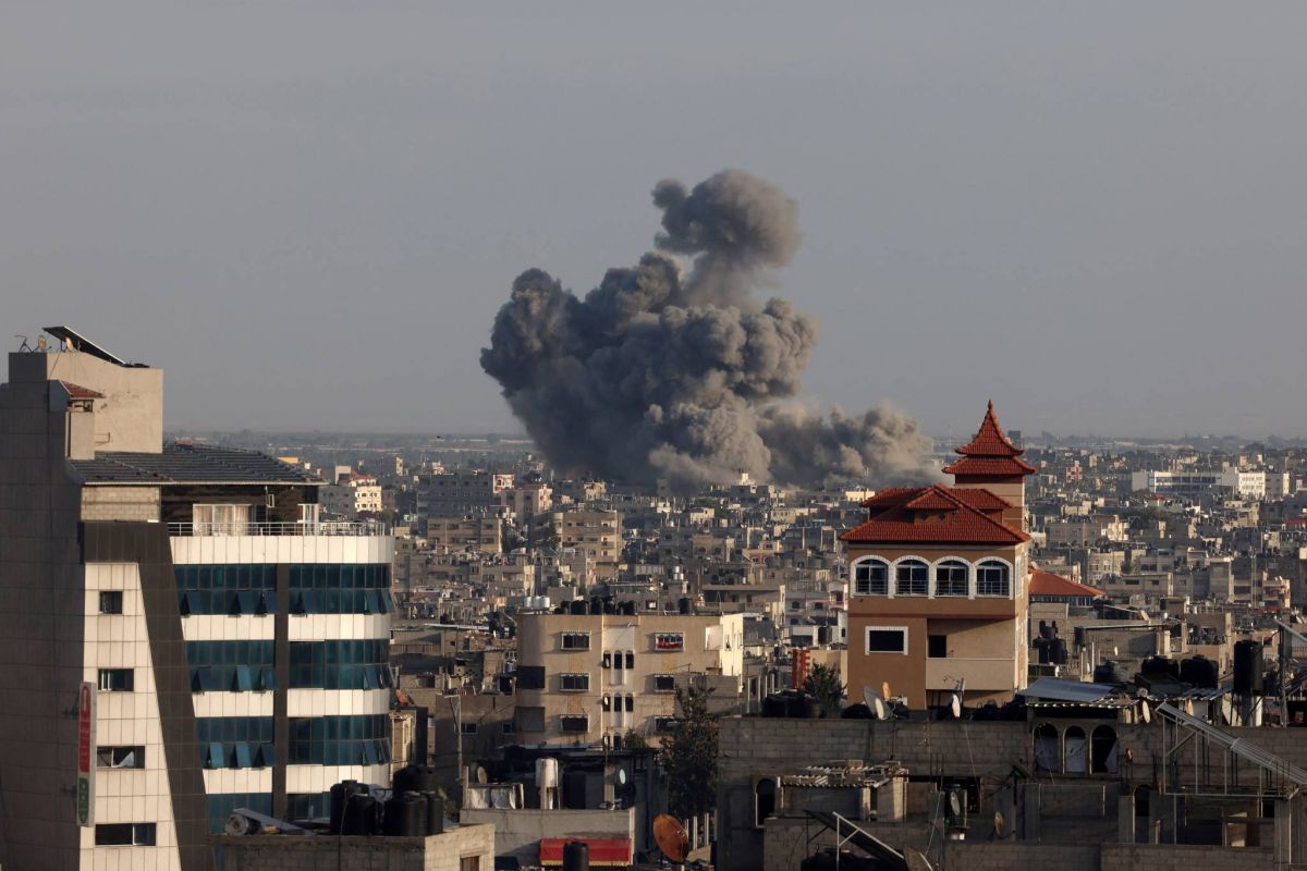 Fighting focuses on Gaza's Khan Yunis after deadly shelling hits UN shelter