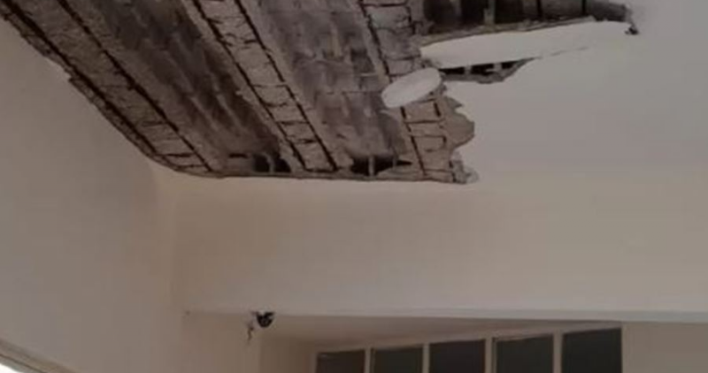 Effondrement du plafond d’une école publique à Minyé