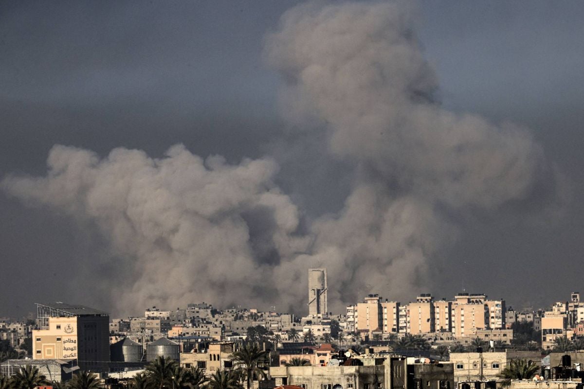 Israel army says 'encircled' Khan Yunis city in south Gaza