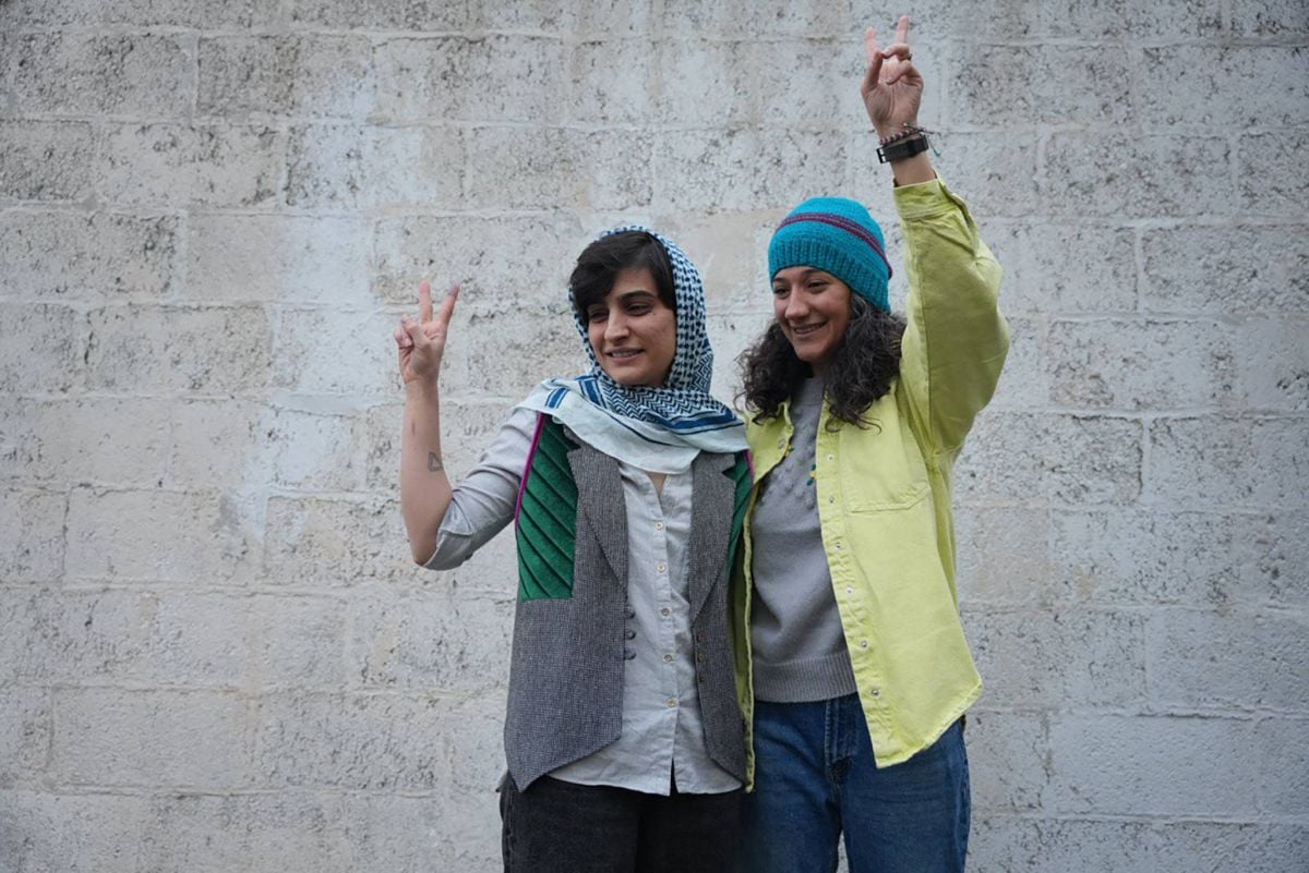 Iranian dissidents on hunger strike to protest hangings