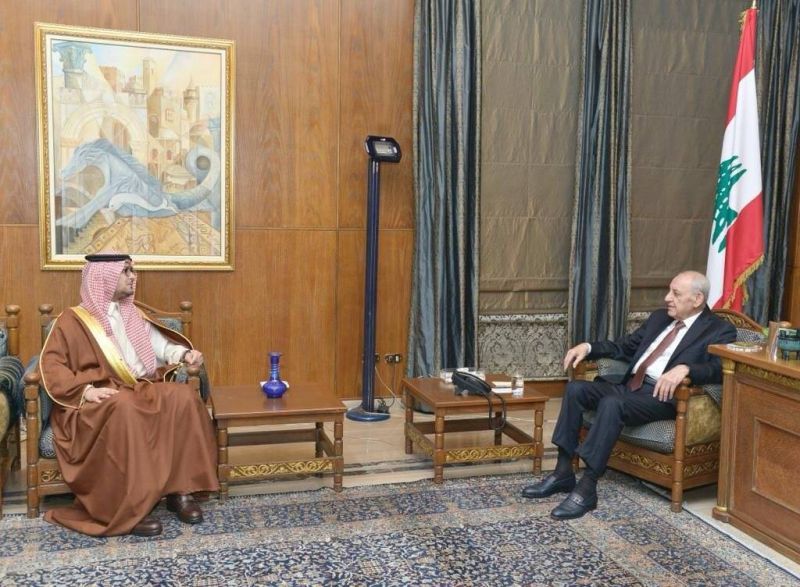 Les ambassadeurs saoudien et égyptien à Aïn el-Tiné pour affirmer l’unité du quintette