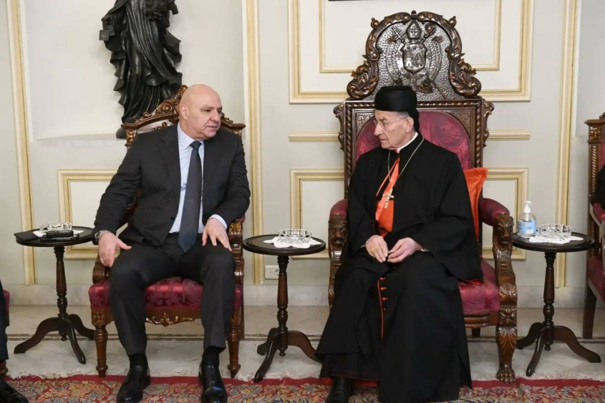 Devant Joseph Aoun, Raï renouvelle son appel à élire un président